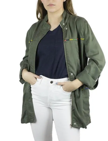 parka naf naf motivos bordados verde