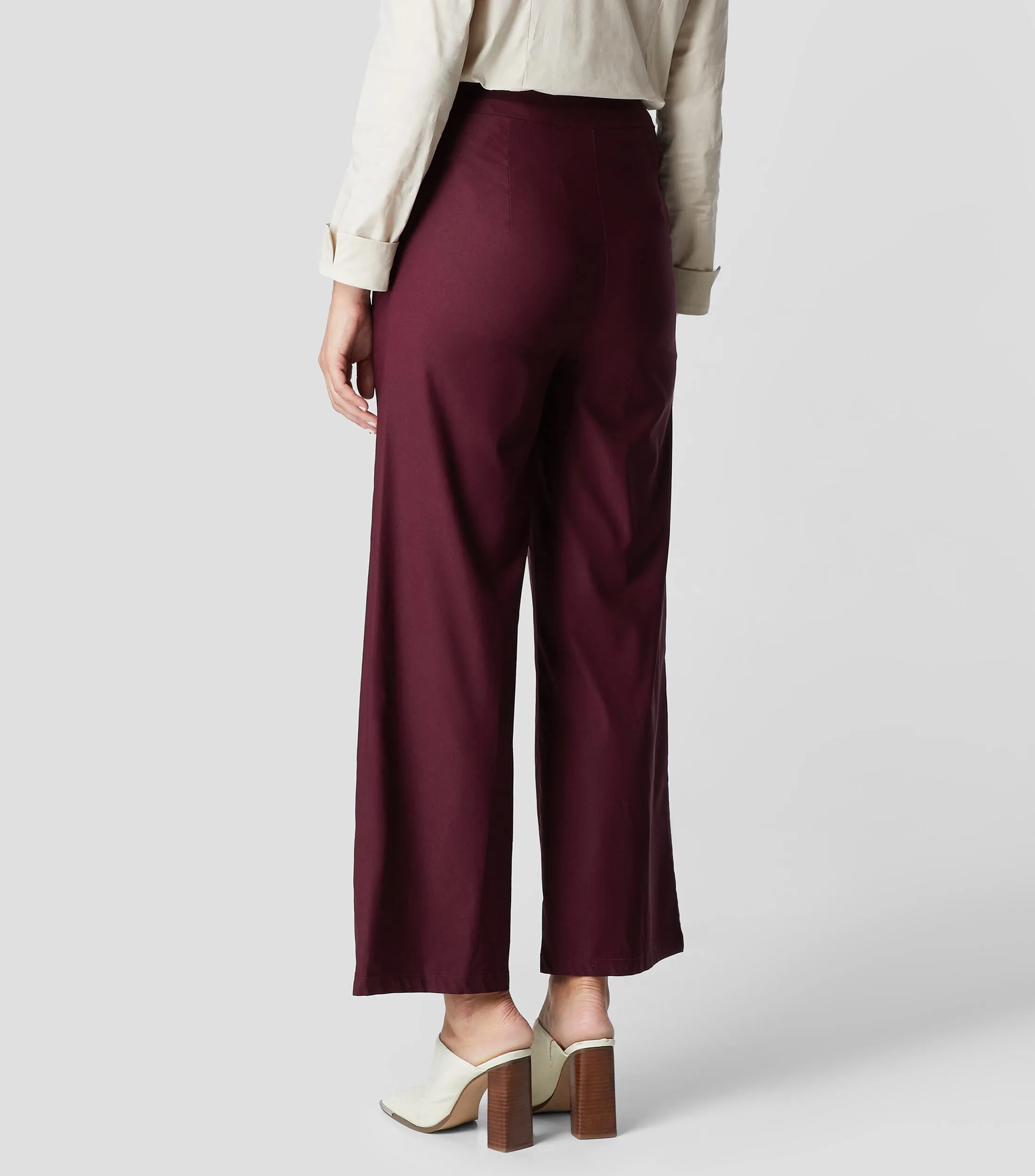 Pertegaz Pantalón casual acampanado Mujer
