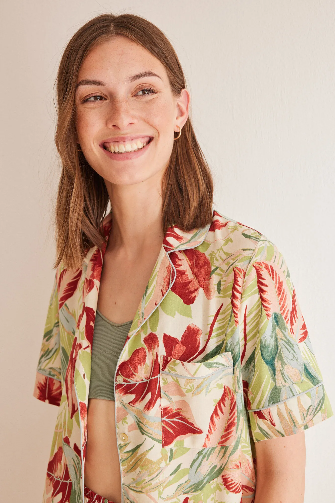 Pijama camisero estampado allover floral