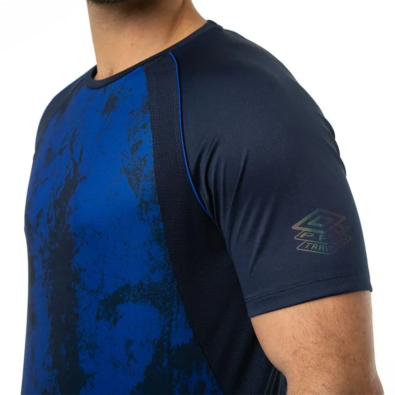 Polera De Entrenamiento Grafica Umbro