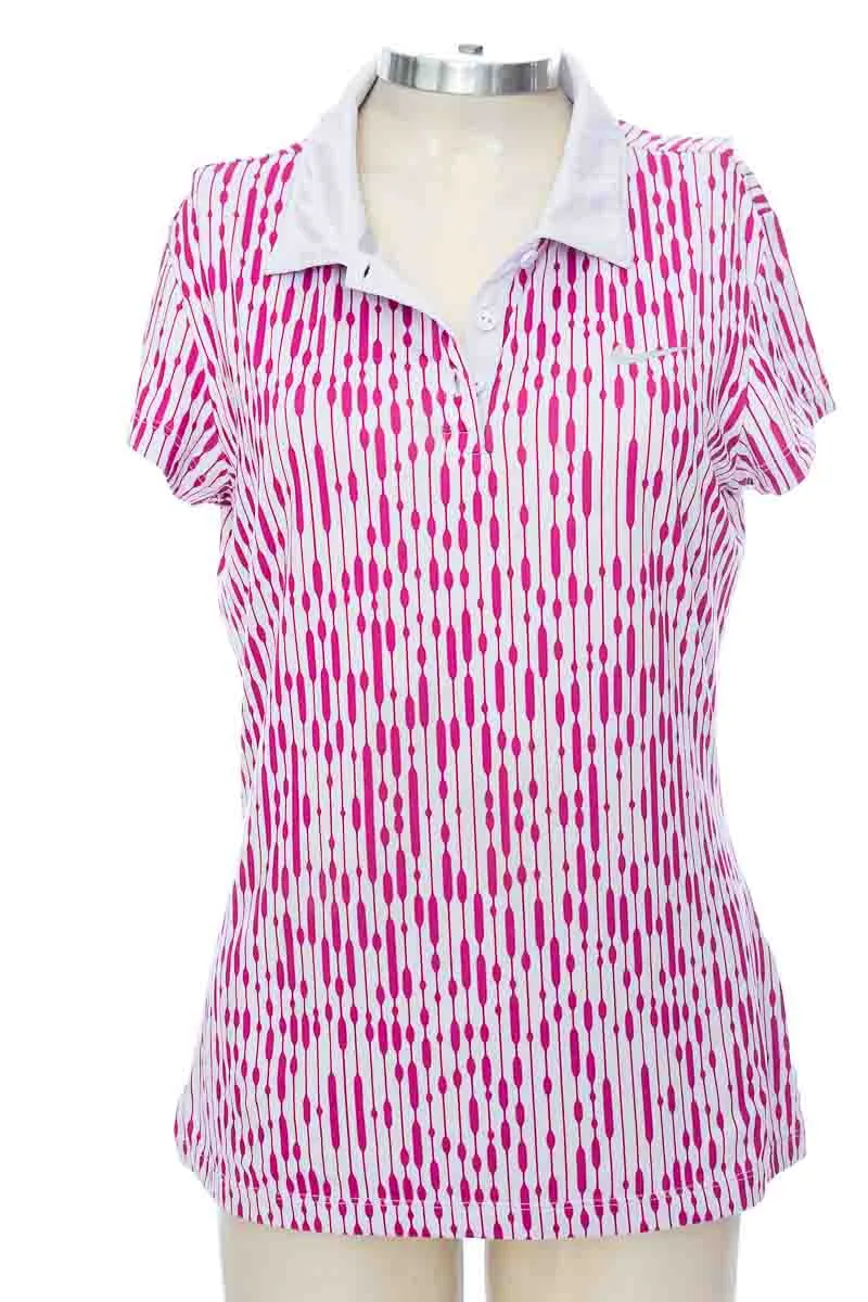 ROPA DEPORTIVA / SALIDA DE BAñO COLOR MORADO  NIKE