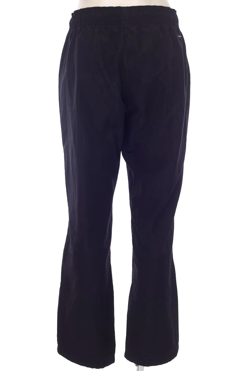 ROPA DEPORTIVA / SALIDA DE BAñO COLOR NEGRO  ADIDAS