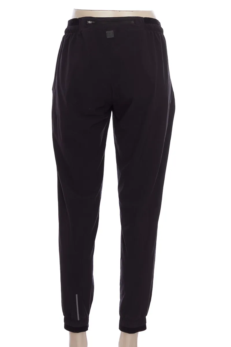 ROPA DEPORTIVA / SALIDA DE BAñO COLOR NEGRO  KALENJI