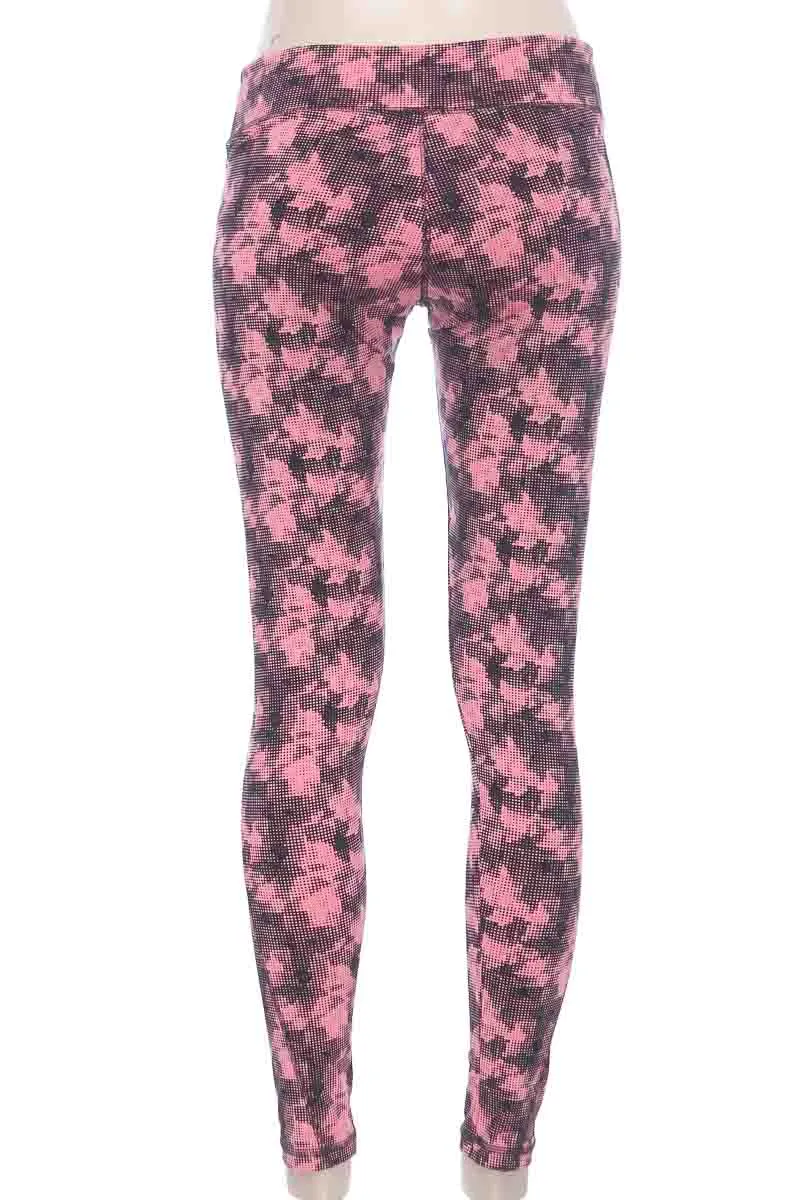 ROPA DEPORTIVA / SALIDA DE BAñO COLOR ROSADO  GEF