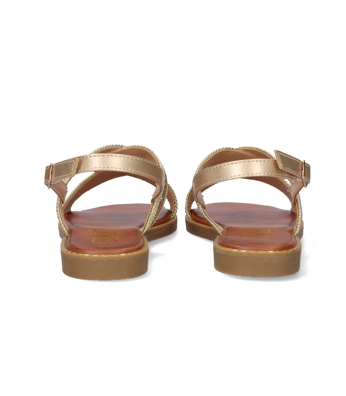 Sandalia para mujer en color oro, con cierre de hebilla