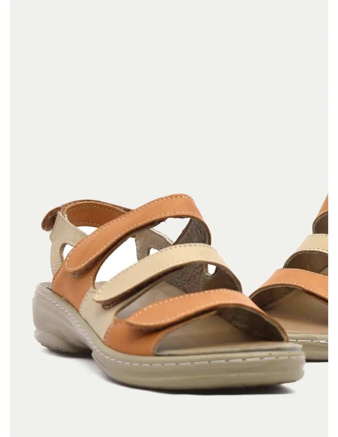 SANDALIAS MANLISA ANTONELLO 254504 BEIG 