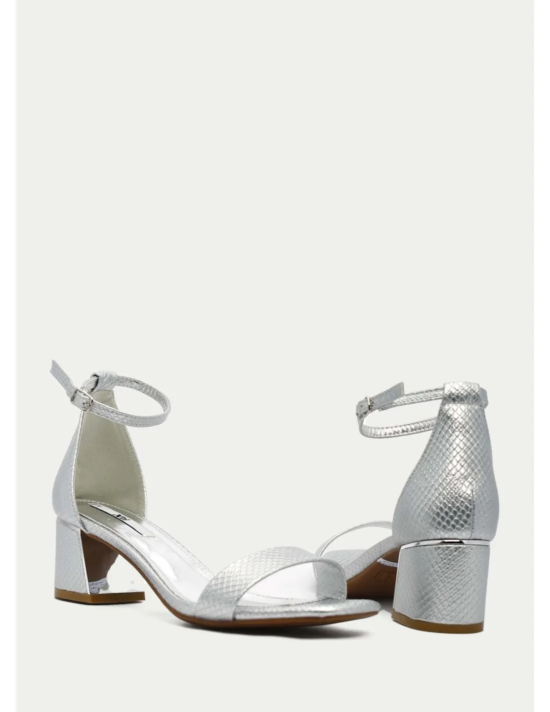 SANDALIAS XTI 45270 PLATA 