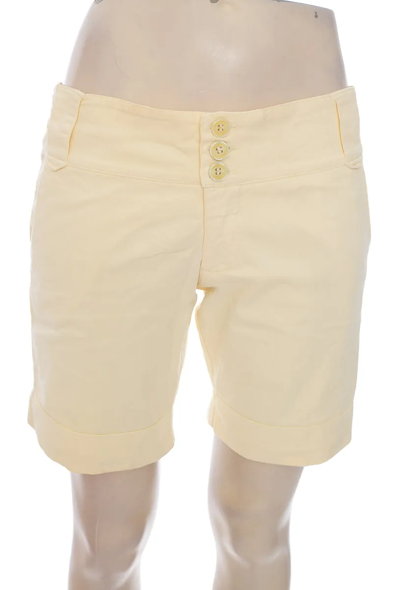 SHORT COLOR AMARILLO  CROQUET