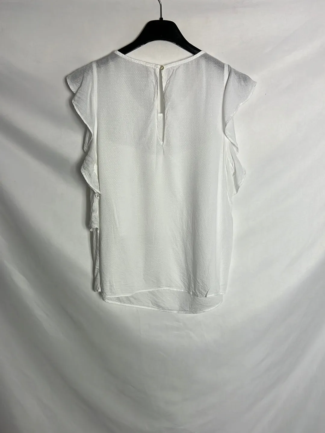 STRADIVARIUS . Top blanco textura volantes. TS