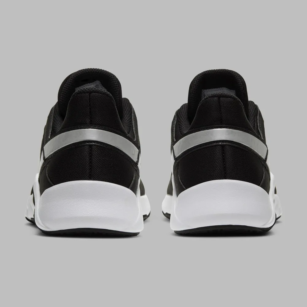 Tenis Nike Legend Essential 2 Hombre