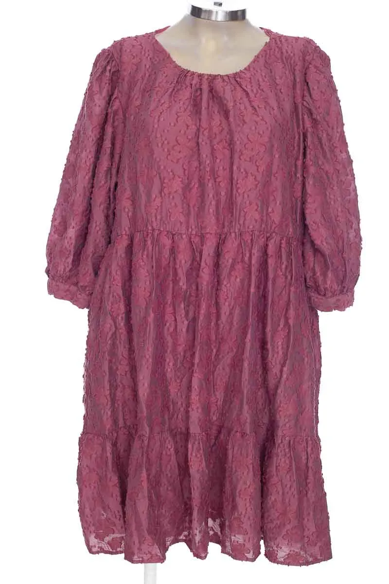 VESTIDO / ENTERIZO COLOR MORADO  ZARA