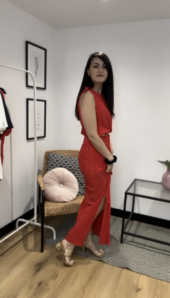 Vestido Apria Largo Plisado Rojo