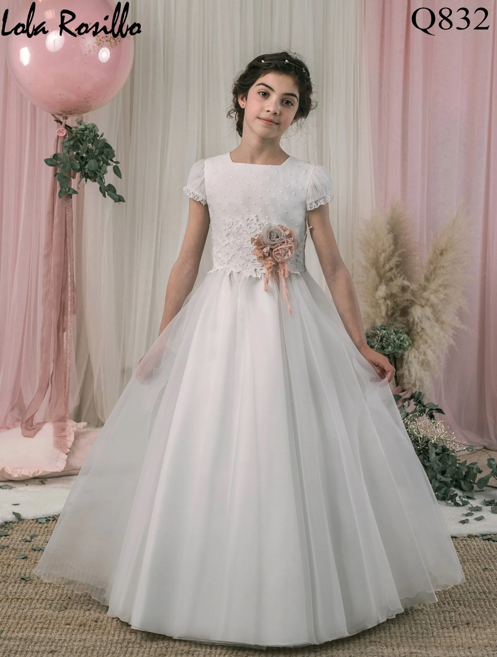 Vestido de Comunión “Aurora” Q832