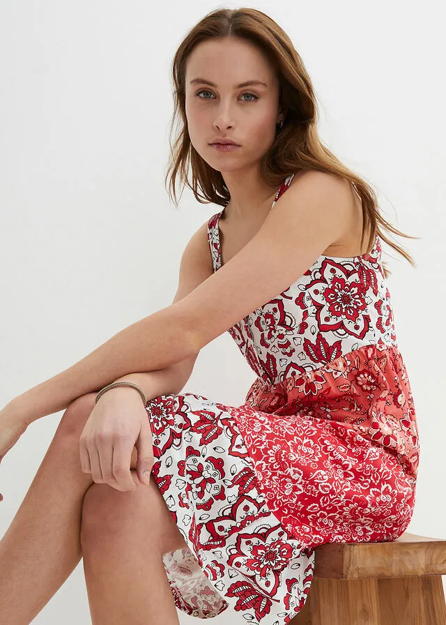 Vestido de punto de manga corta de algodón Rojo intenso con patrón paisley