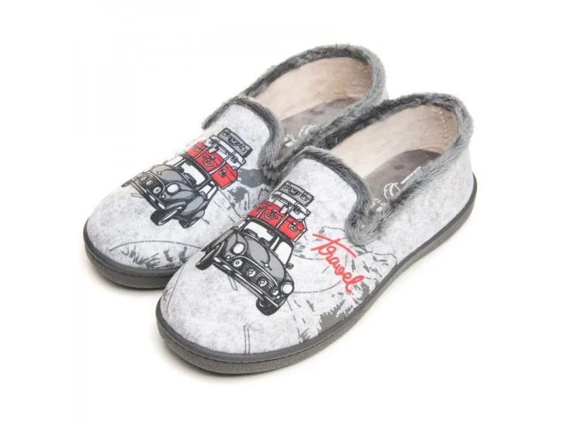 ZAPATILLA DE CASA CERRADA PLUMAFLEX 12228 MINI ROAL EN COLOR GRIS