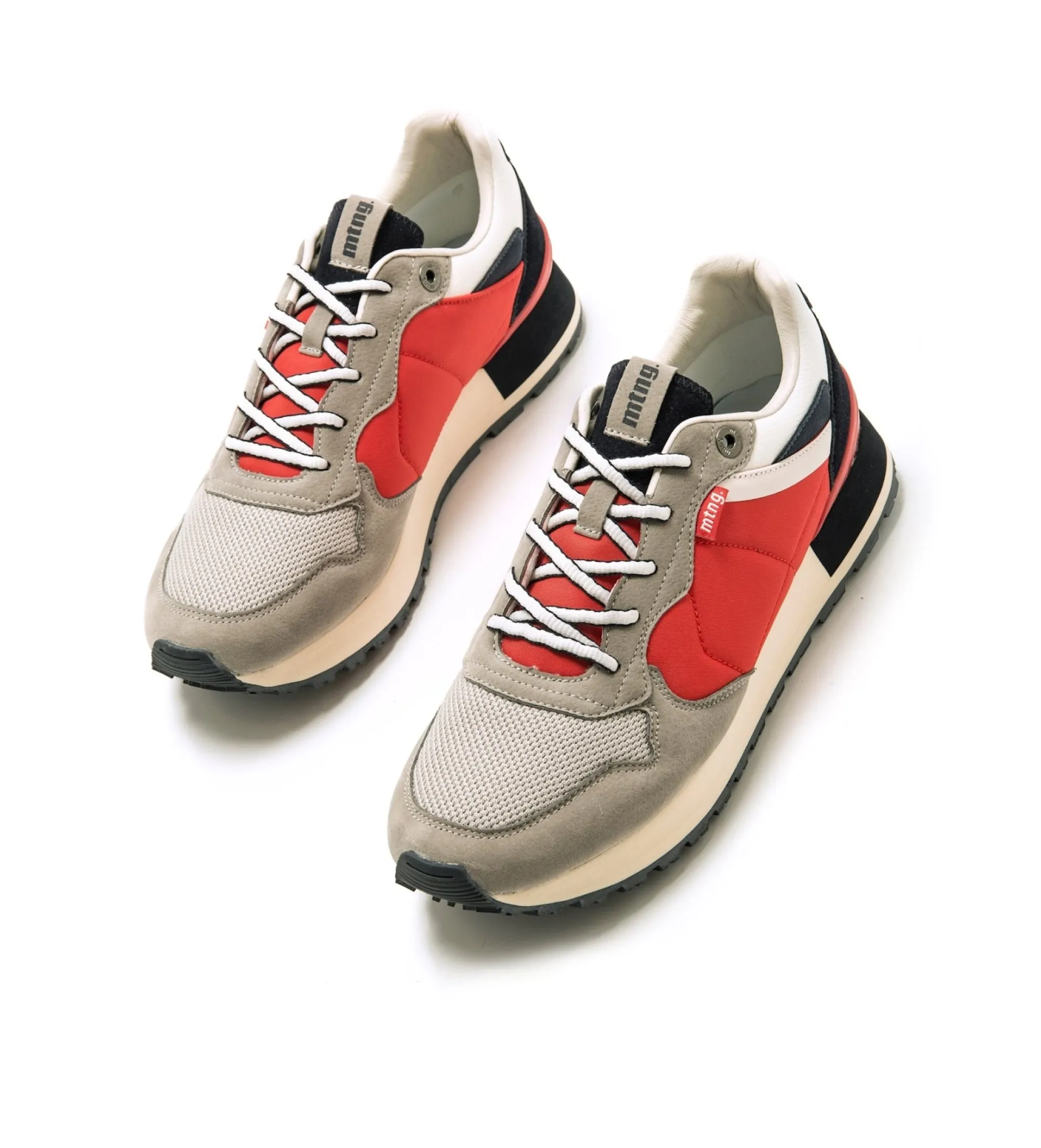 ZAPATILLAS DEPORTIVAS JOGGOEVO GRIS