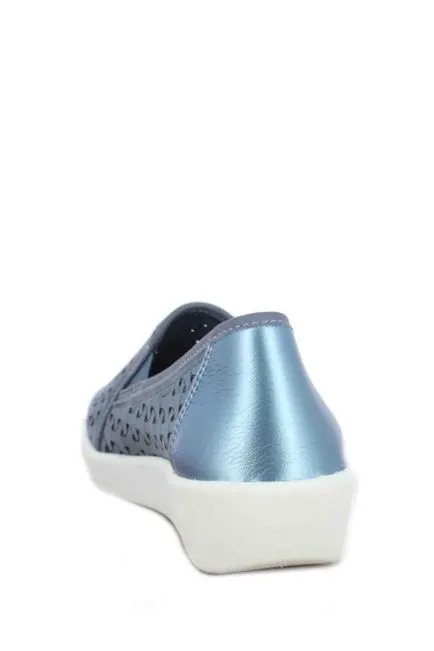 Zapato sport con cuña