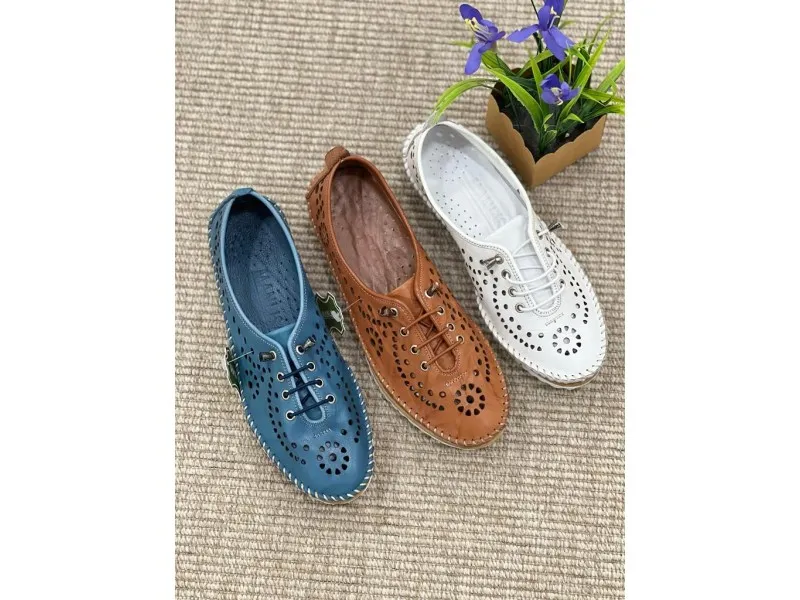 ZAPATO SPORT PIEL 237750 MANLISA EN COLOR BLANCO, CUERO O JEANS