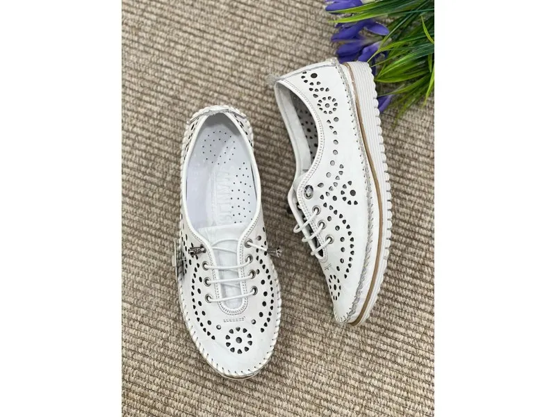 ZAPATO SPORT PIEL 237750 MANLISA EN COLOR BLANCO, CUERO O JEANS
