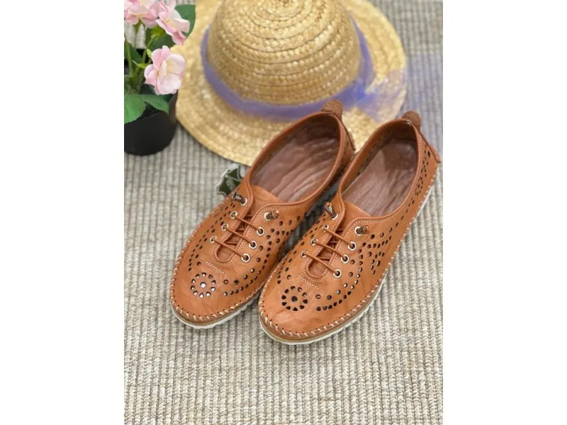 ZAPATO SPORT PIEL 237750 MANLISA EN COLOR BLANCO, CUERO O JEANS