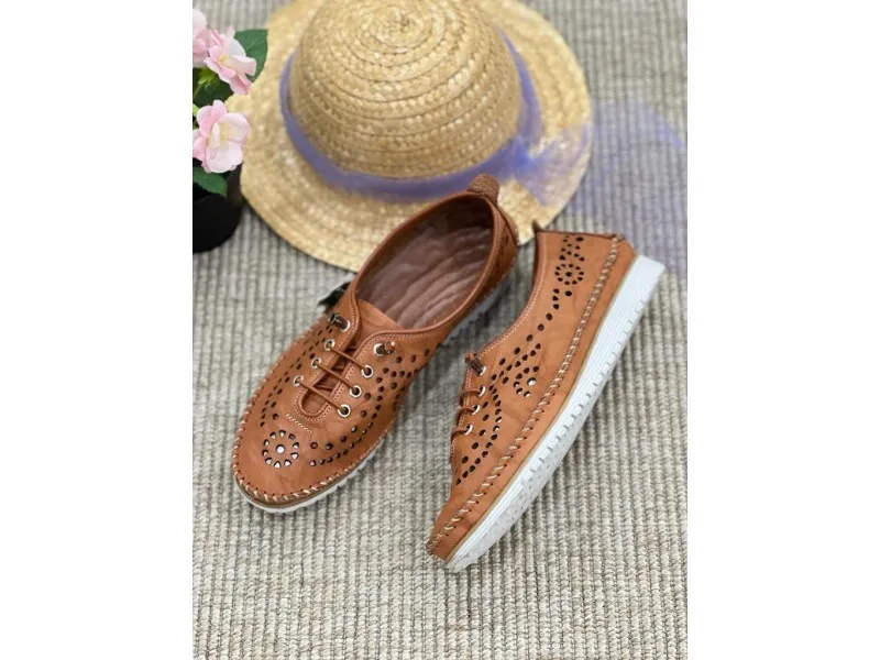 ZAPATO SPORT PIEL 237750 MANLISA EN COLOR BLANCO, CUERO O JEANS