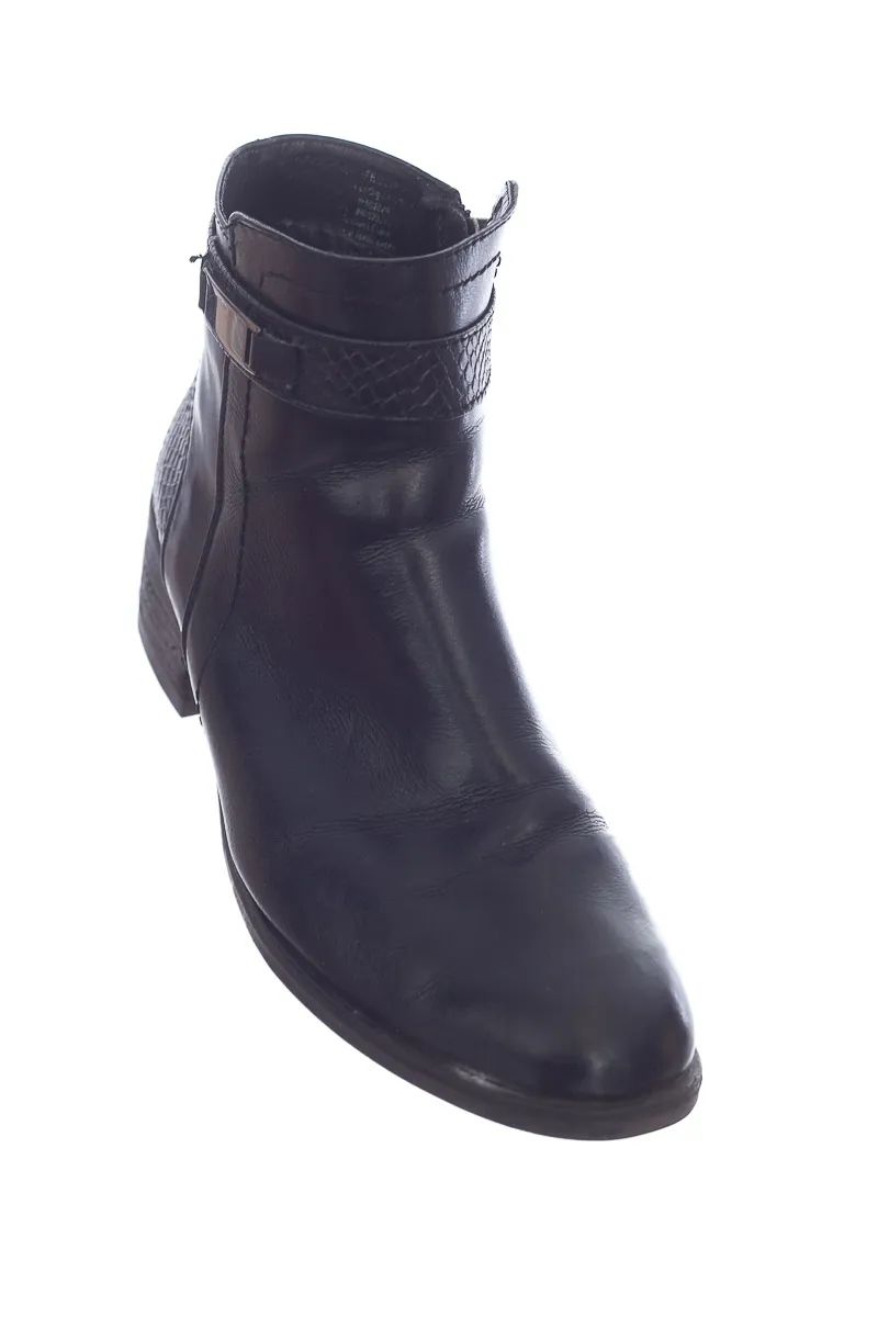 ZAPATOS COLOR NEGRO  BOSI